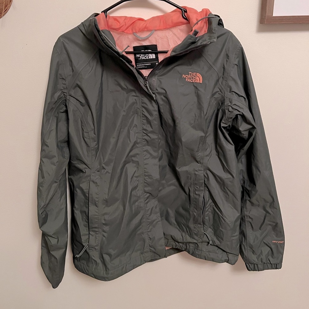 EUC / Northface hooded rain jacket in sage & pink - size M